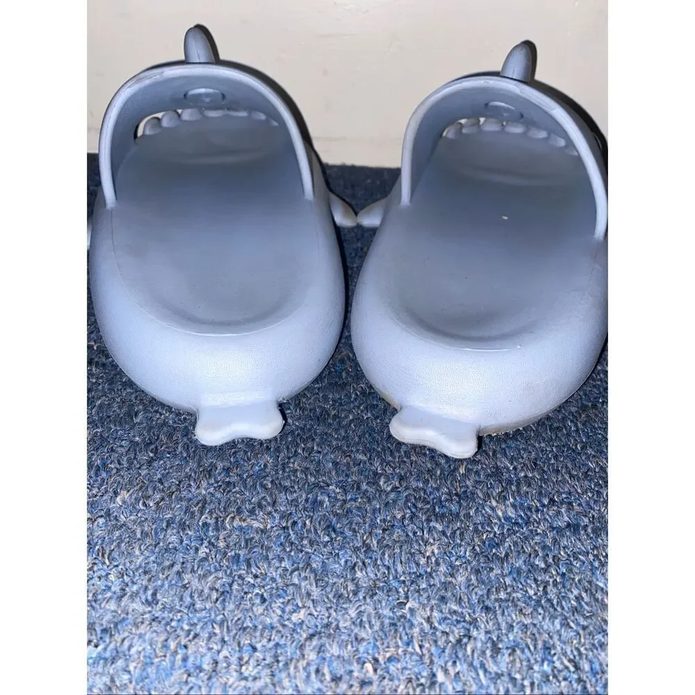 Shark foam slides men 7 w/side fins, teeth and tail